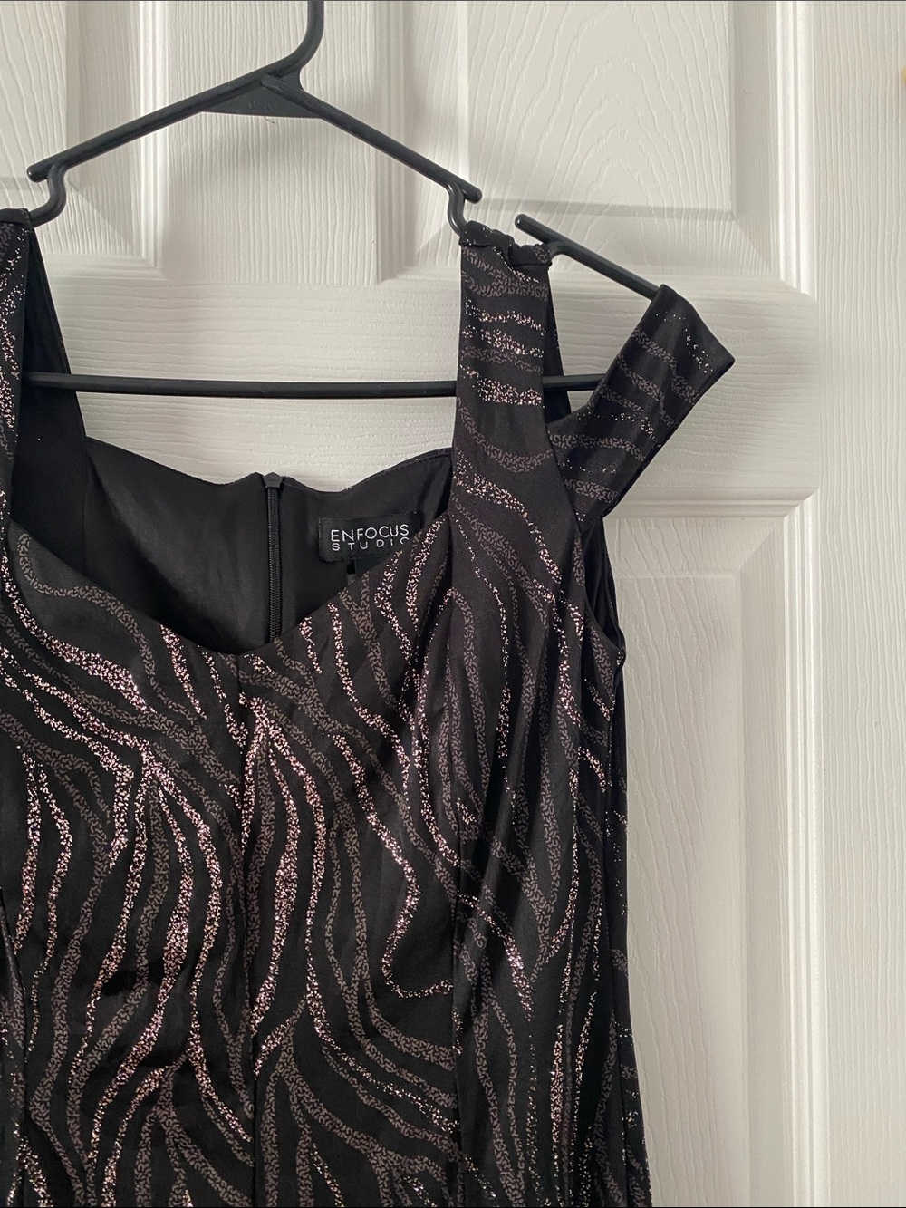Women Dress - Picture 2 of 5
